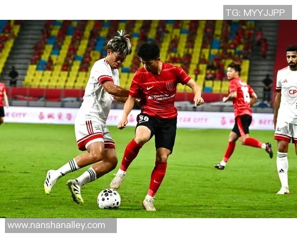 成都足球队的转换战术解析与实战应用探讨