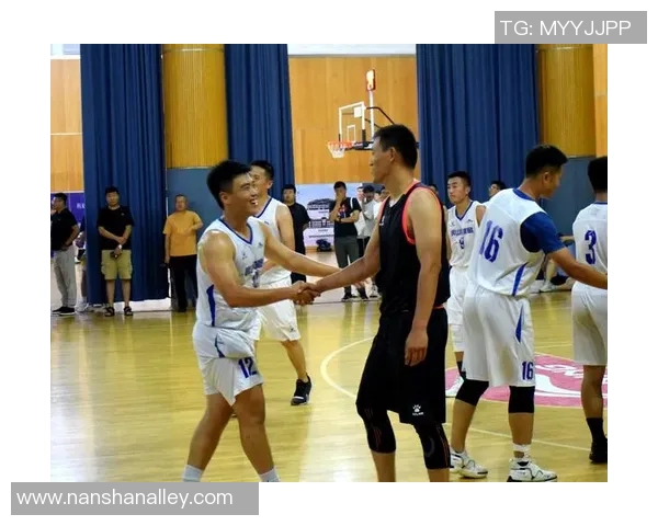 全国锦标赛回顾:杭州篮球队展现出色耐力与团队精神的精彩表现 全国锦标赛回顾:杭州篮球队展现出色耐力与团队精神的精彩表现