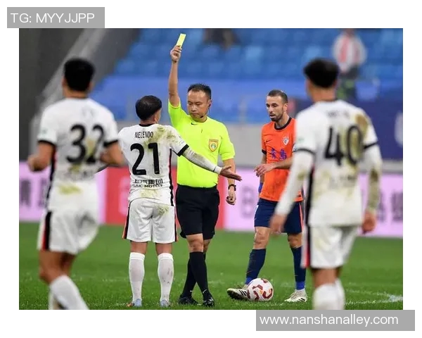 赛后分析：上海足球队与西安足球队的战术意识与表现对比探讨