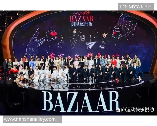 中国足球解说界的璀璨明星揭示比赛背后的精彩故事与深度分析